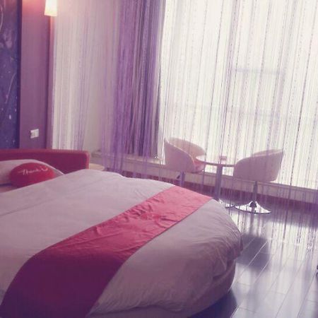 Thank Inn Chain Hotel Shanxi Lvliang Lishi Beichuanghe Road Luliang  Exterior foto