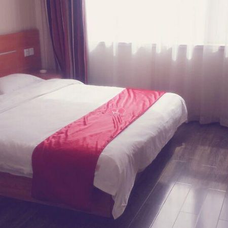 Thank Inn Chain Hotel Shanxi Lvliang Lishi Beichuanghe Road Luliang  Exterior foto